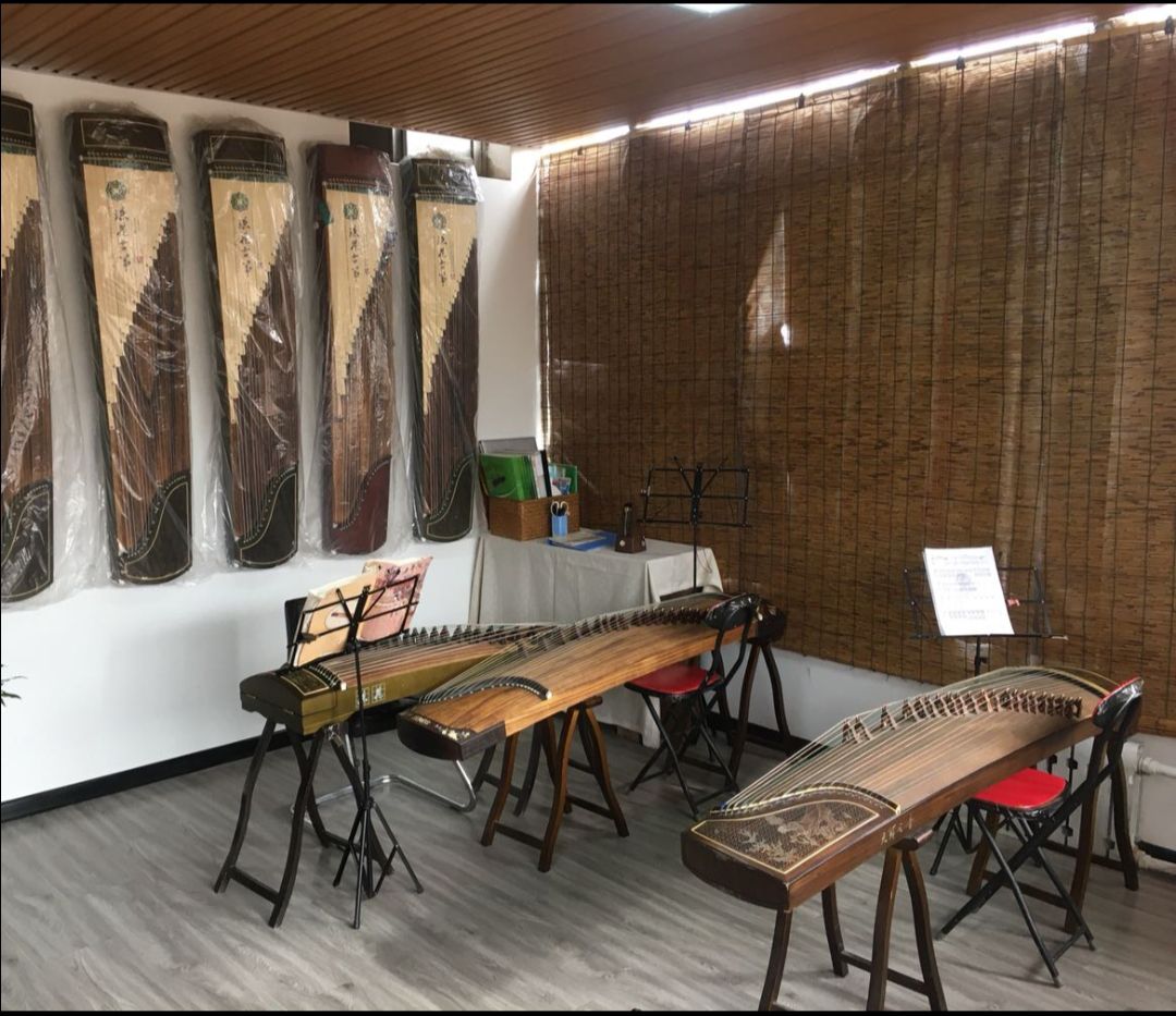 三月古筝(漪汾公园店)