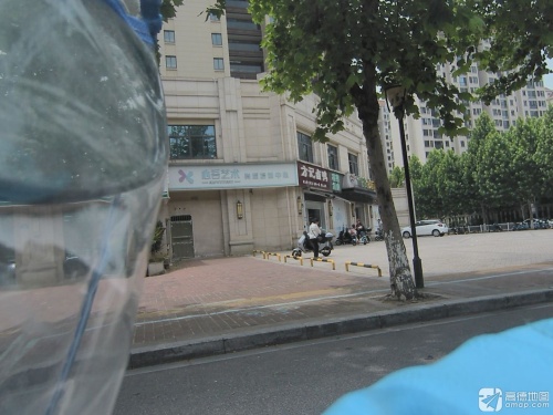 心吾艺术舞蹈培训中心(金华湖海塘校区)