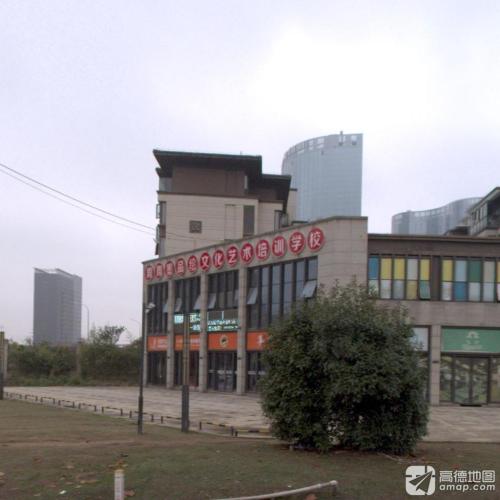 周周墨品绘文化艺术培训学校