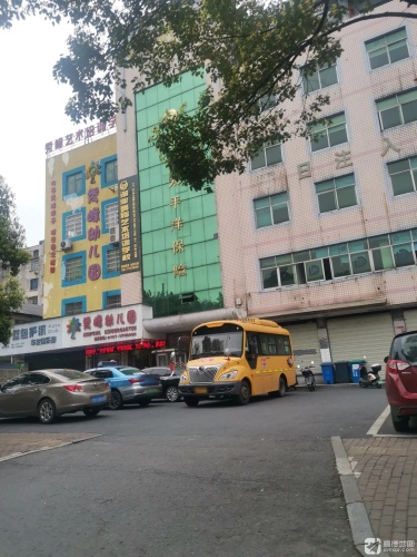 秀峰艺术培训学校