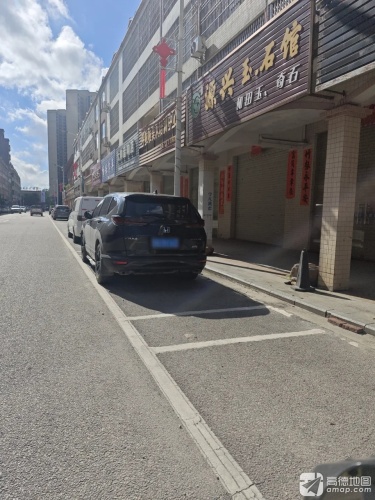 呼啦啦美术培训中心