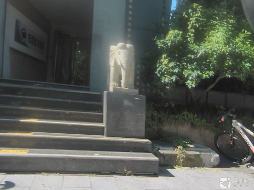 托管自习空间
