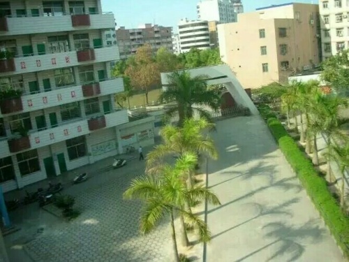云浮市第二小学