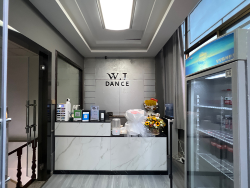 W.J舞蹈工作室