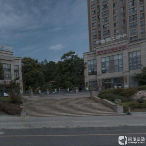 青霄艺术培训学校